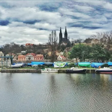 船屋 沃德尼克船屋酒店