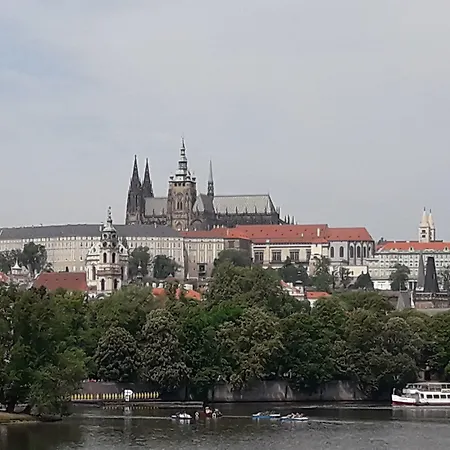 沃德尼克船屋酒店 布拉格