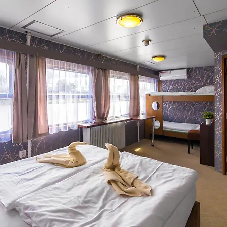 船屋 沃德尼克船屋酒店 布拉格