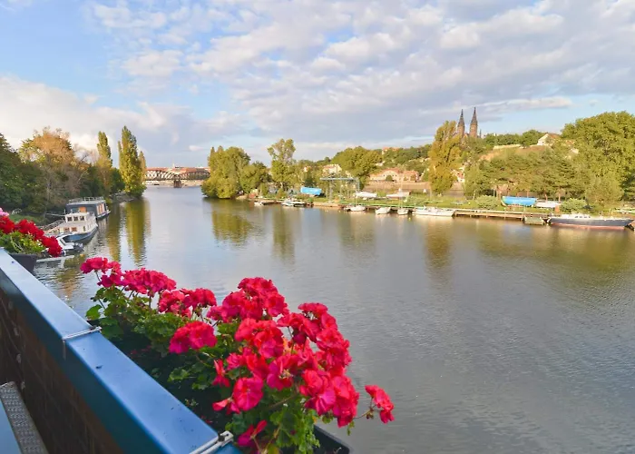 Vodnik 3* Prague