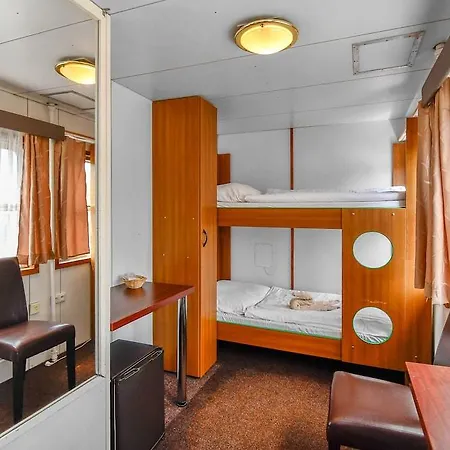Vodnik Botel 3*